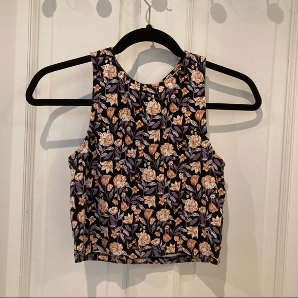 Floral Crop Top - Picture 1 of 6